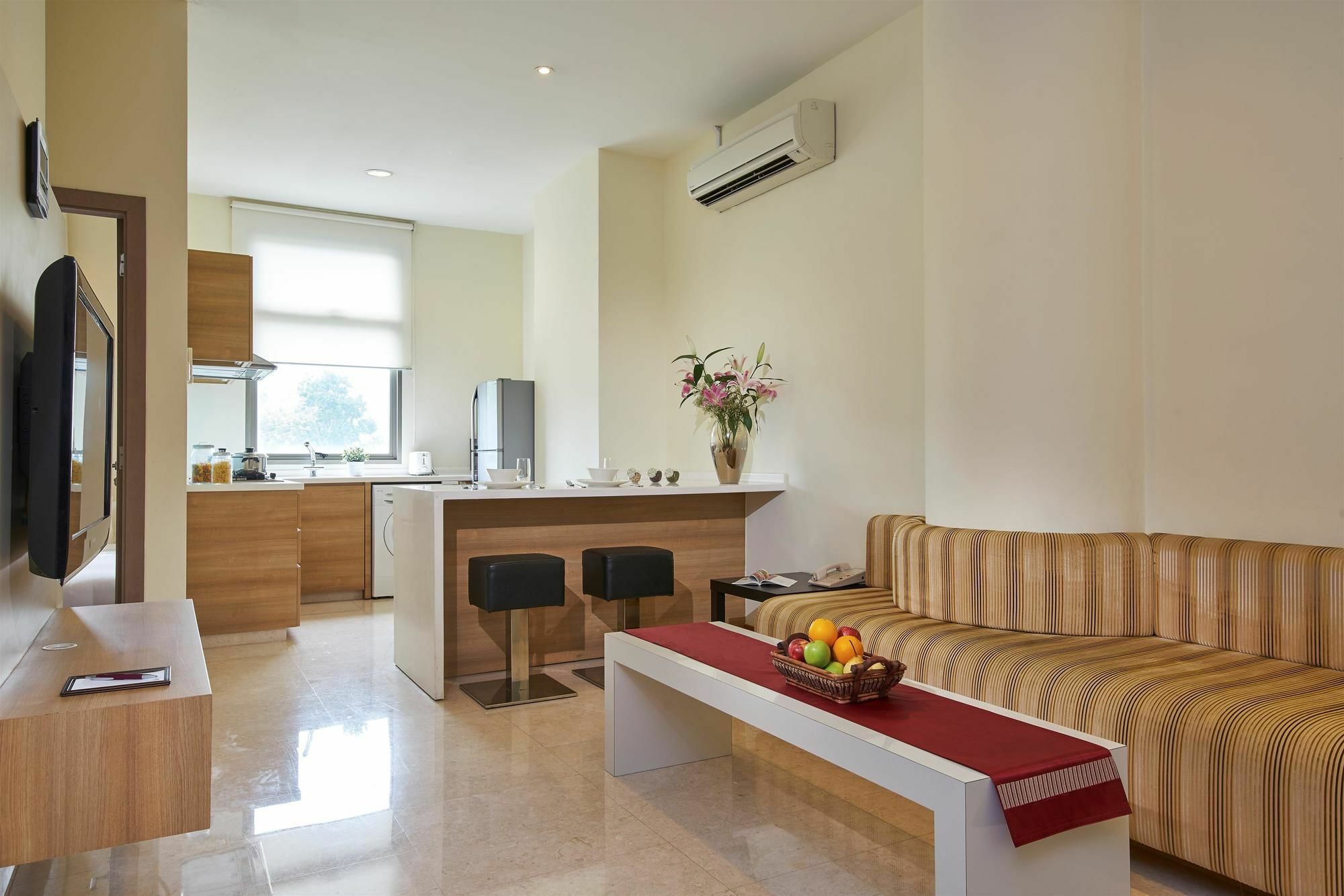 Village Residence West Coast By Far East Hospitality Singapur Exterior foto